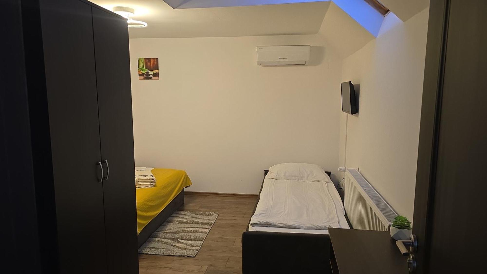 Casa De Oaspeti Laura Рышнов Экстерьер фото